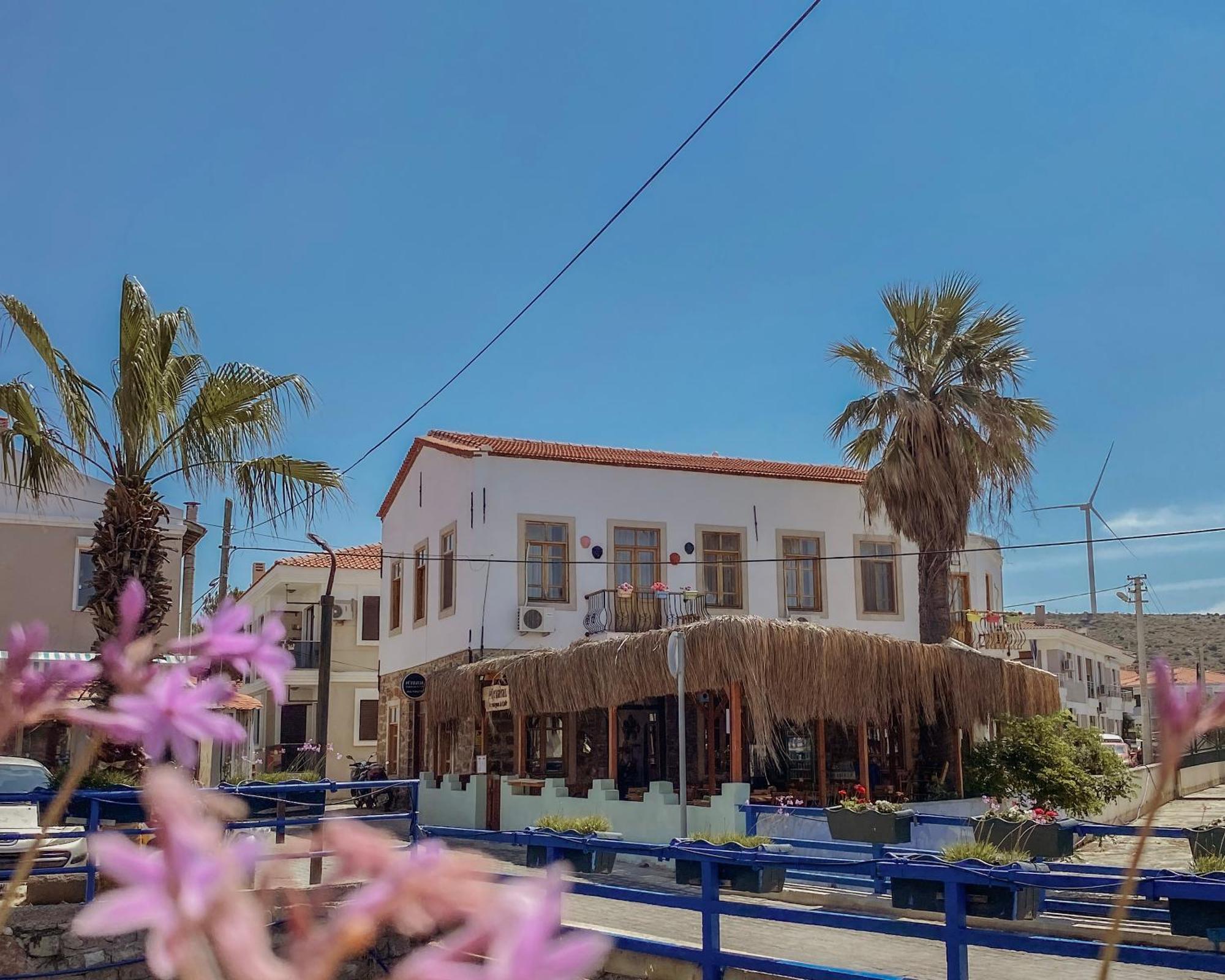 Cesme Puerhayal Pansiyon Exteriör bild