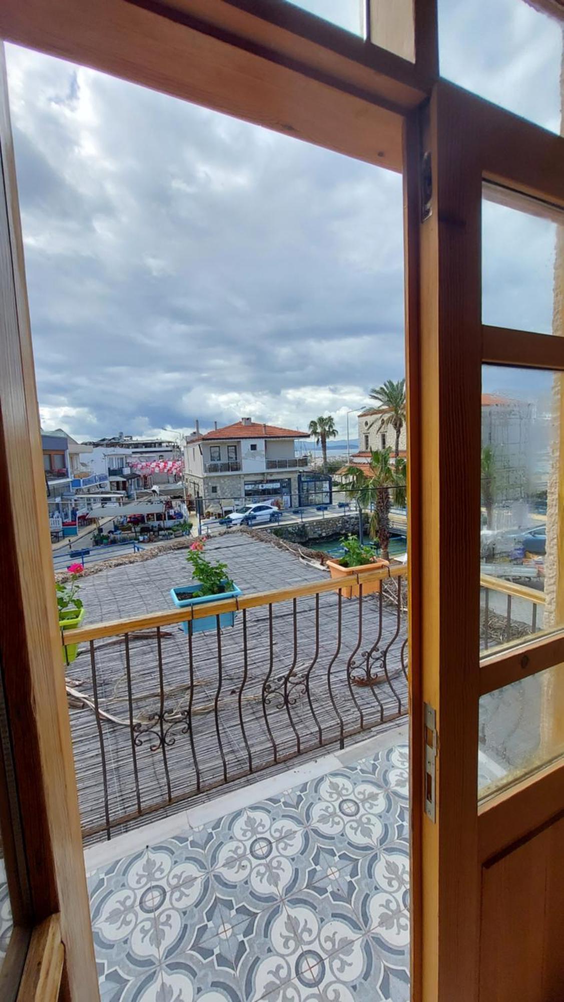 Cesme Puerhayal Pansiyon Exteriör bild