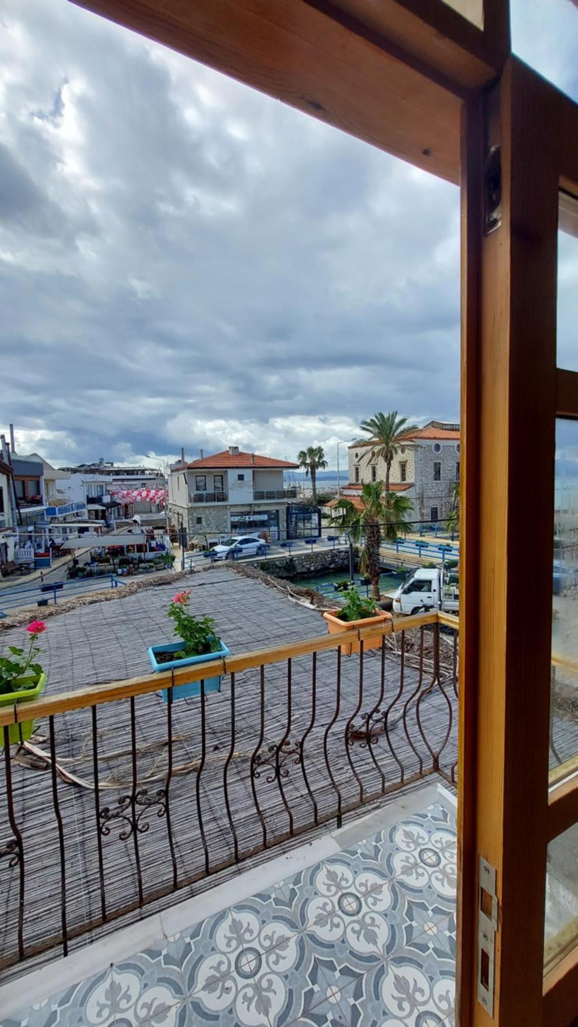 Cesme Puerhayal Pansiyon Exteriör bild